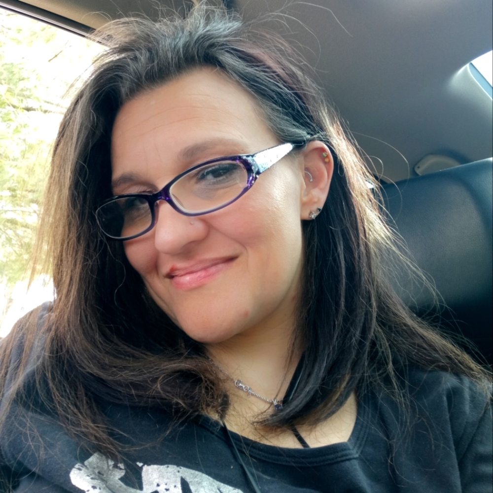 Meet your Posher, Nikki